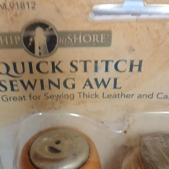 Quick Stitch Sewing Awl with Wooden Handle. New never used - Picture 2 of 8